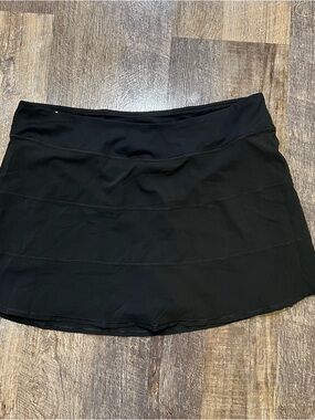 NWOT- Women's Black Athletic Skort with Built-In Shorts. Size XXL